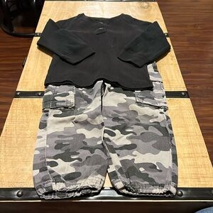 3T boys cargo pants and thermo set